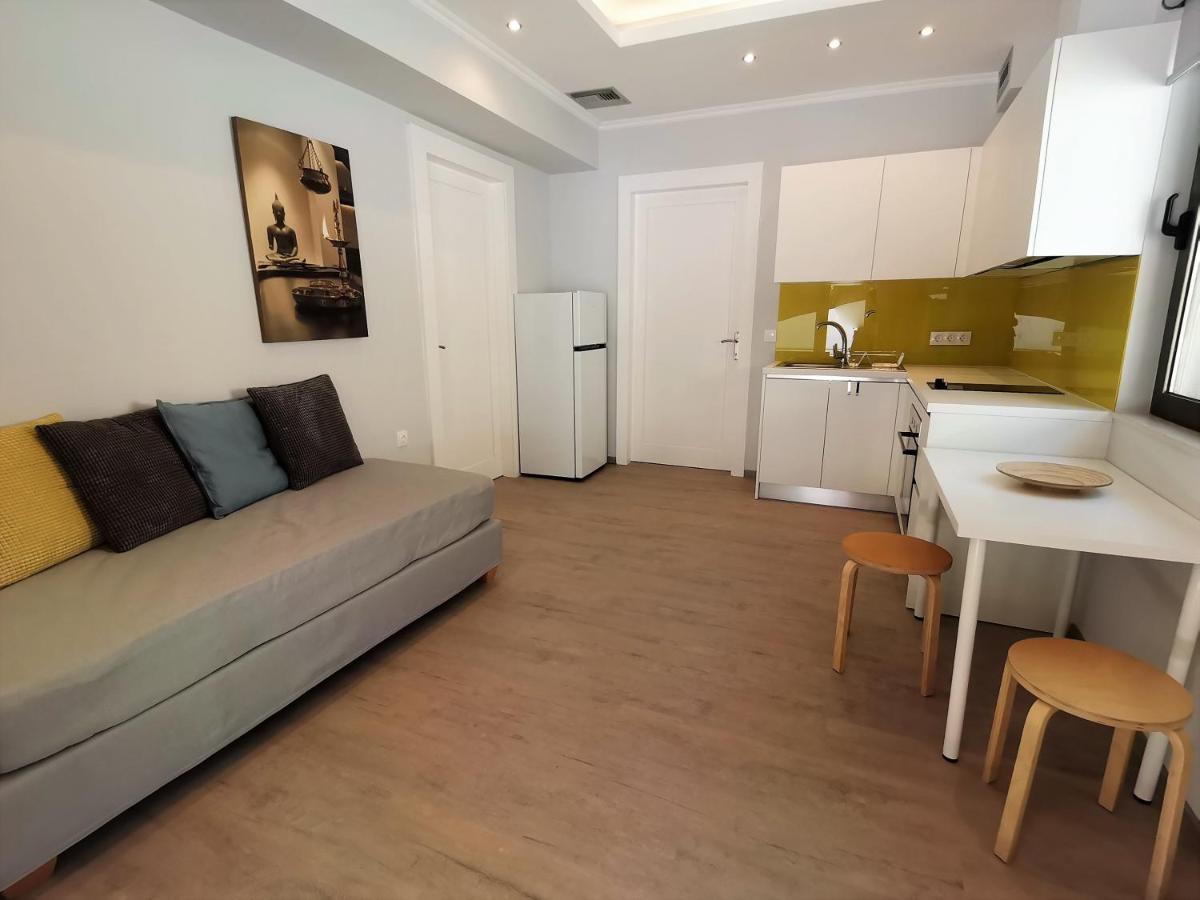 Helion Apartments Gouviá Eksteriør bilde