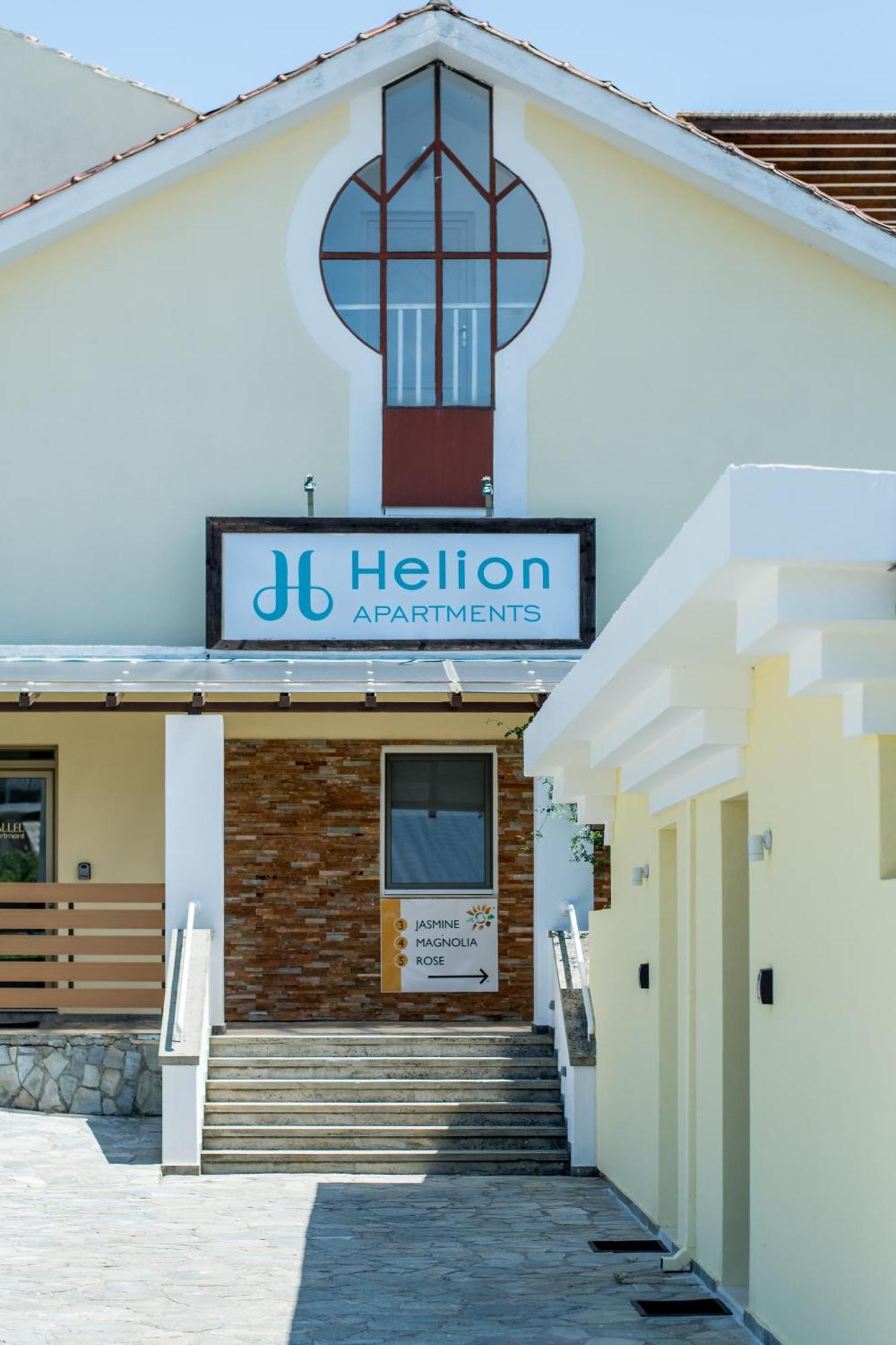 Helion Apartments Gouviá Eksteriør bilde