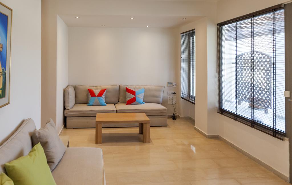Helion Apartments Gouviá Eksteriør bilde
